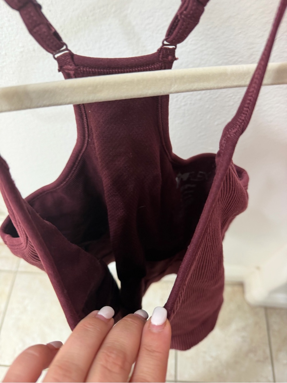 Like NEW Maroon Ribbed Popflex Active Cropped Tank - Picture 5 of 8